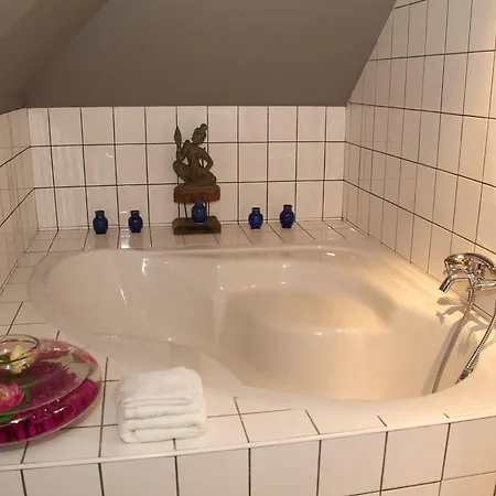 Itsara Suites