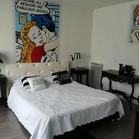 Itsara Suites *