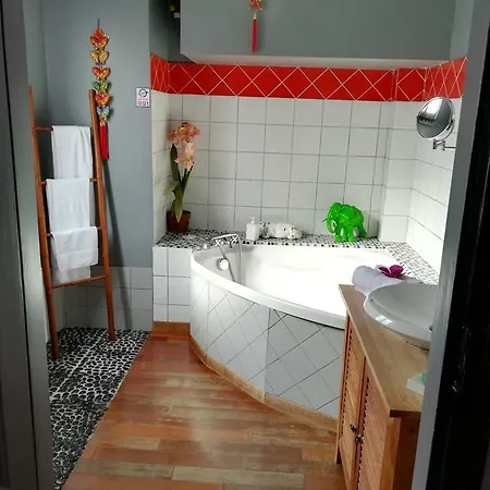 Maison d'hôtes Itsara Suites *