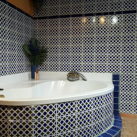 Itsara Suites Gæstehus