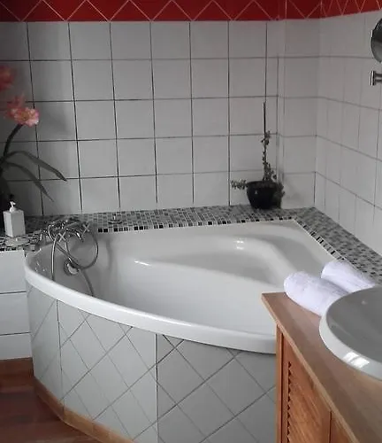 Itsara Suites Pensjonat *