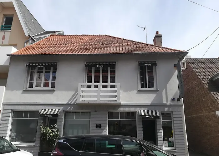 Itsara Suites Maison d'hôtes *